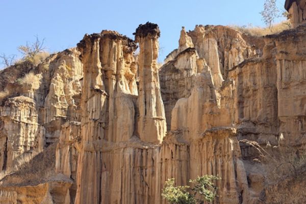 Sửng sốt lạc giữa "Rừng đất - Rừng đá" ở Côn Minh (Trung quốc)