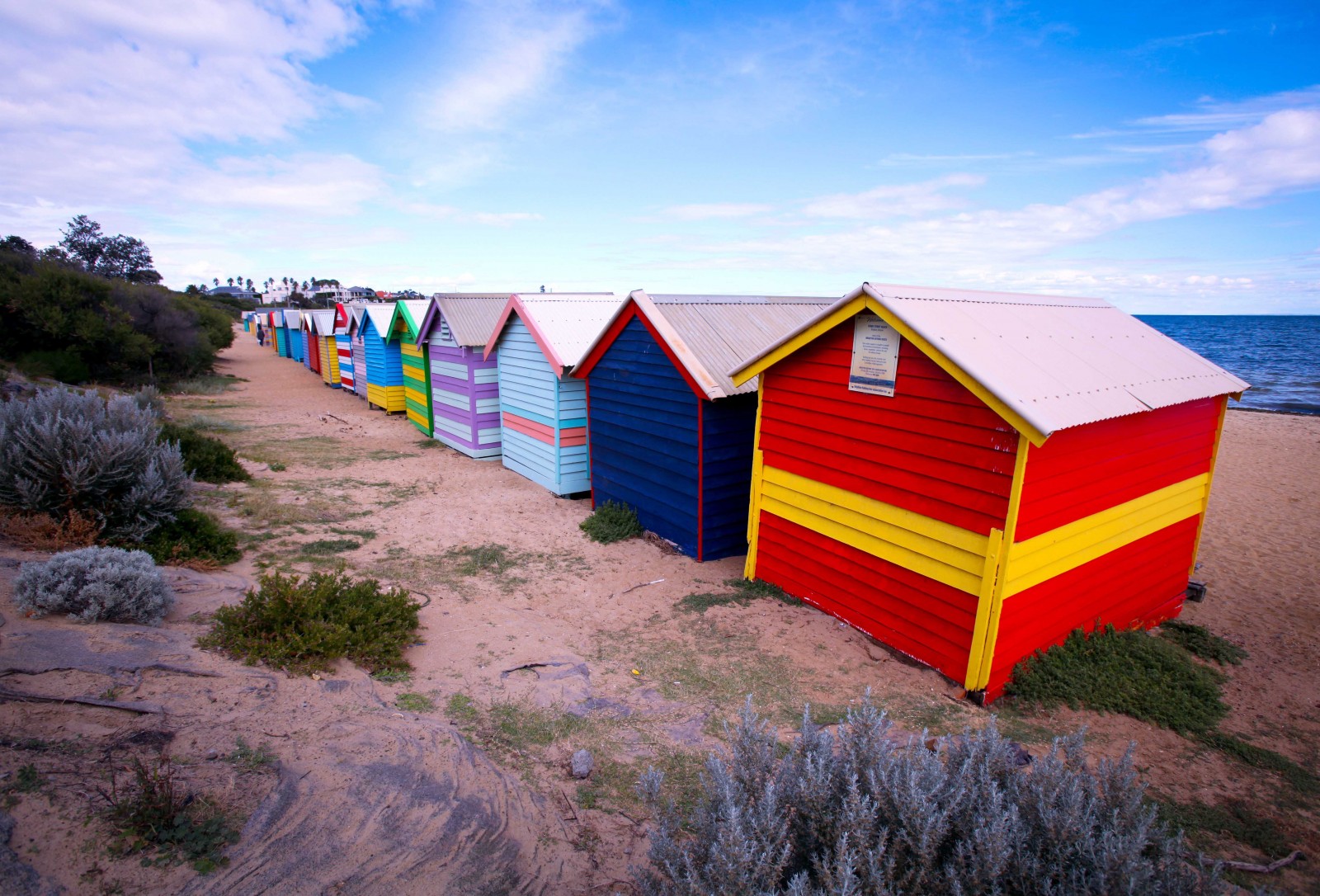 Nhà tắm màu sắc (Bathing Boxes):