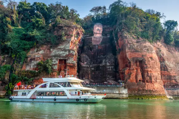 Lạc Sơn Đại Phật