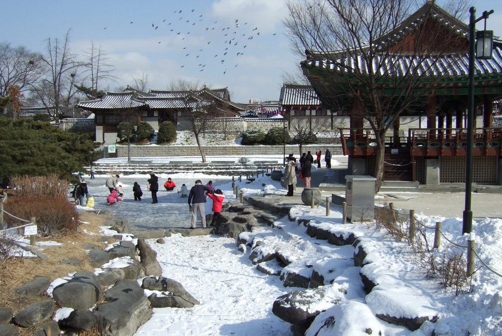 tour hàn quốc trượt tuyết