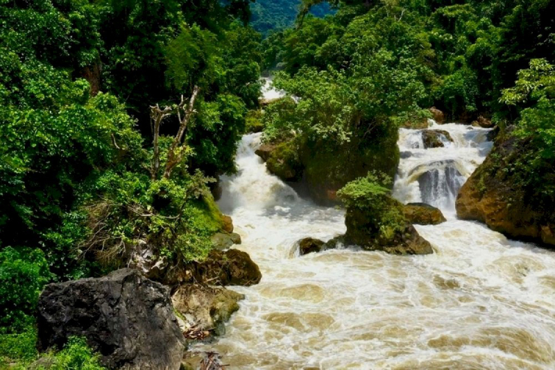 Thác Đầu Đẳng