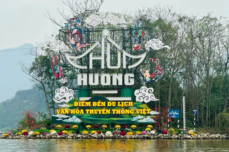 Hà Nội - Chùa Hương